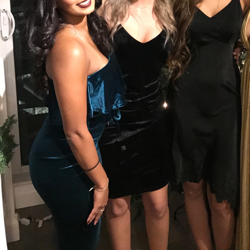 ✨2 for $15 - Velvet Dress